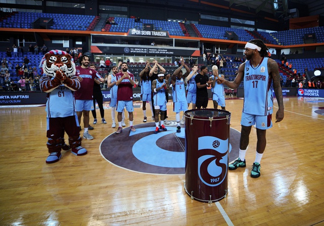 Trabzonspor, Basketbol Süper Ligi'nde Bandırma'yı 83-80'lik skorla geçti