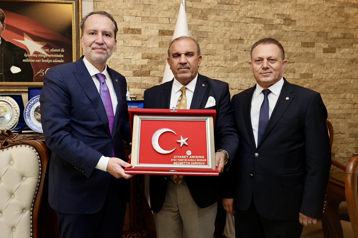 Yeniden Refah Genel Başkanı Fatih Erbakan, Hatay\'da Reyhanlı TSO yönetimiyle görüştü