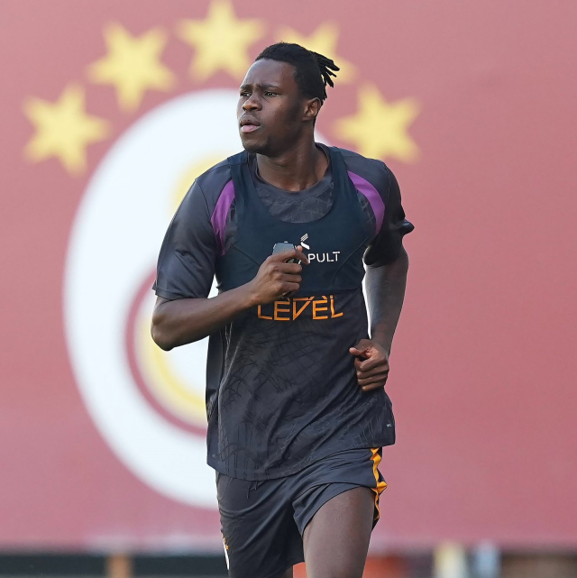 Barcelona öncesi Okan Buruk'tan kötü haber! Milyonlar isyan etti