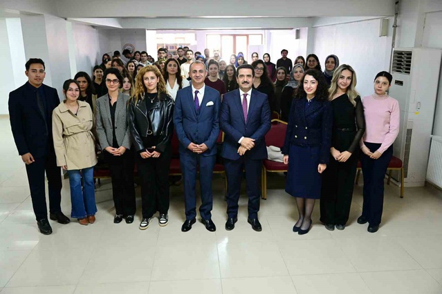 Başkan Taşkın, avukatlara ilk cübbesini başörtüsü yasağı sorgusunda giydiğini anlattı