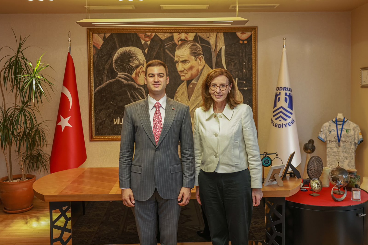 Birleşik Krallık Büyükelçisi Anderson, Bodrum\'da turizm ilişkilerini görüştü