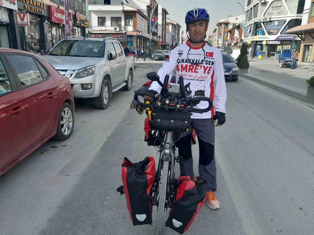 Çanakkale'den bisikletle umreye: 4 bin kilometre pedal