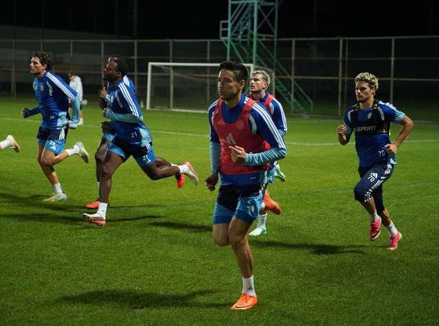 Çaykur Rizespor, Süper Lig'de Arca Çorum FK deplasmanı hazırlığına başladı