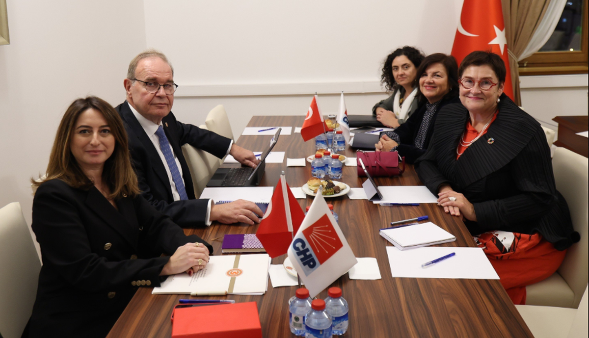 CHP\'li Öztrak ve AKPM Başkanı Bayr, TBMM\'de AKPM gündemini değerlendirdi