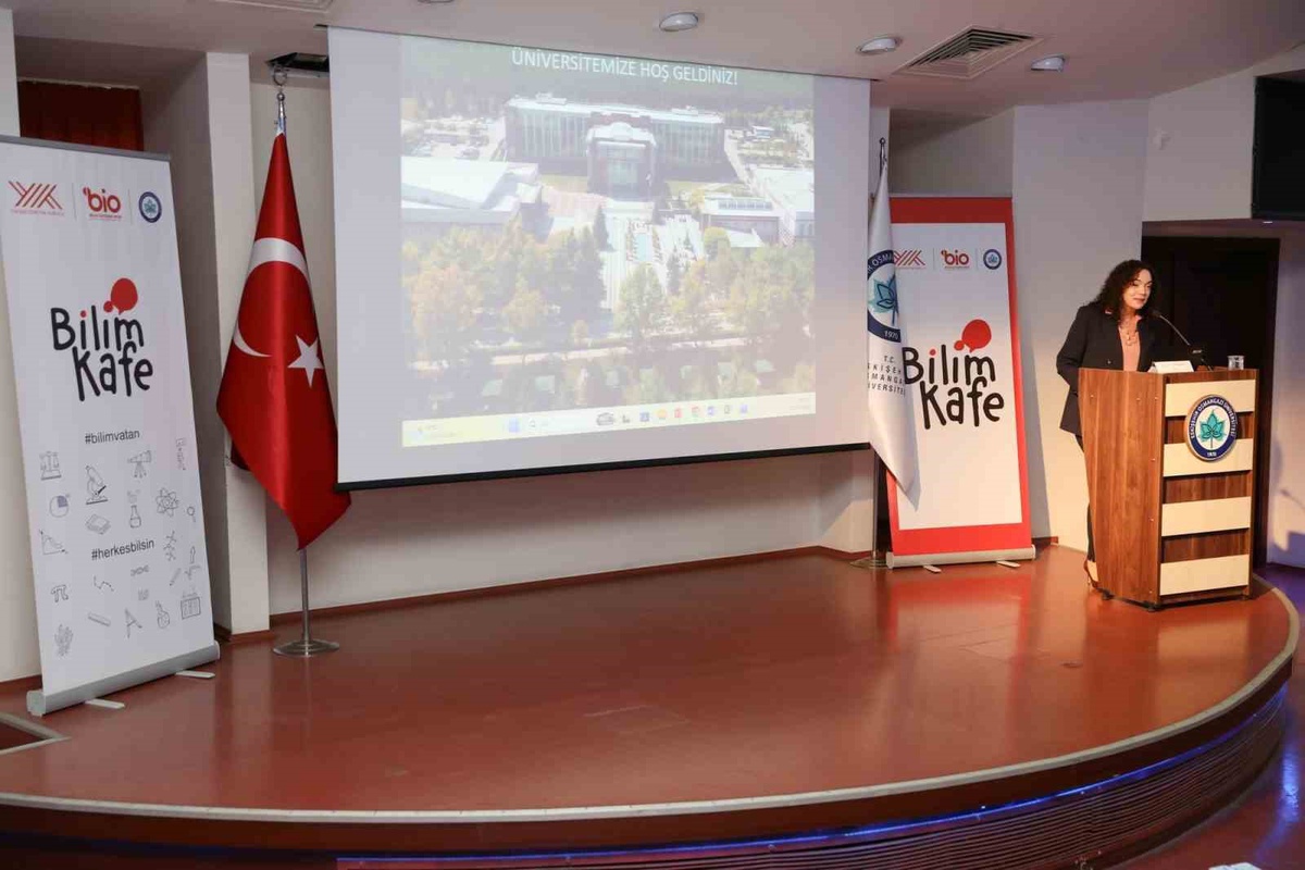 ESOGÜ\'de normal doğum ve emzirme etkinliği öğrenci yarışmasıyla sona erdi