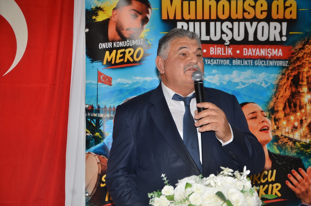 Avrupa\'daki Gümüşhaneliler Mulhouse\'da bir araya geldi, yöresel ürünler tanıtıldı