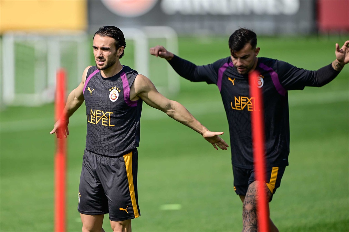 Galatasaray Barcelona maçı hazırlığını tamamladı, Singo antrenmanda yoktu
