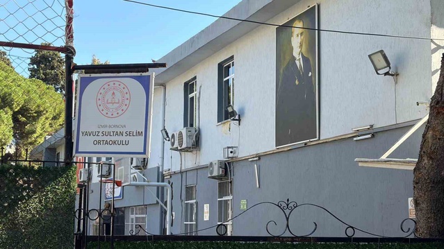 İzmir Bornova'da öğretmen, kadın velilere sözlü taciz iddiasıyla açığa alındı