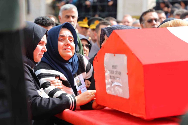 Şehit Piyade Uzman Çavuş Yusuf Güneş Kahramanmaraş'ta son yolculuğuna uğurlandı