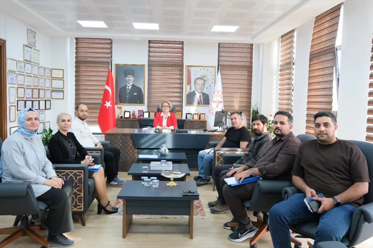 Kırklareli İl Sağlık Müdürlüğü sağlık çalışanlarına anne sağlığı eğitimi verdi