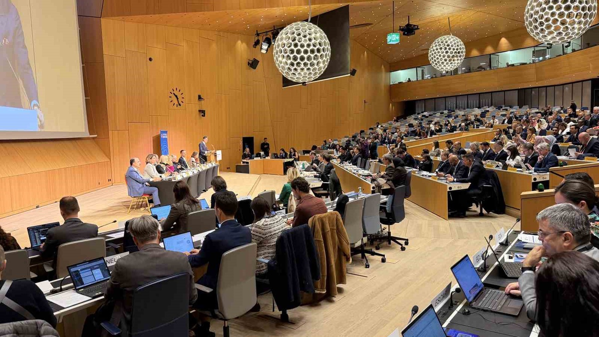 Konya Büyükşehir Başkanı Altay, Cenevre\'de BM forumunda konut krizini anlattı