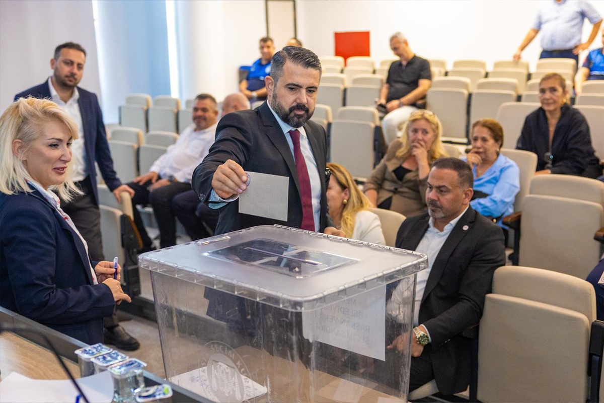 Mersin’de iki ilçenin başkanvekilliğini CHP\'li isimler kazandı