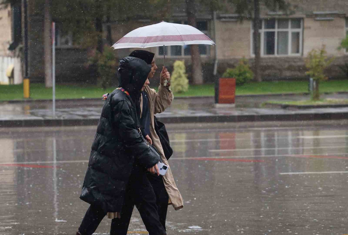 Meteoroloji 12. Bölge Müdürlüğü, Erzincan, Erzurum ve Bayburt\'a sağanak uyarısı verdi