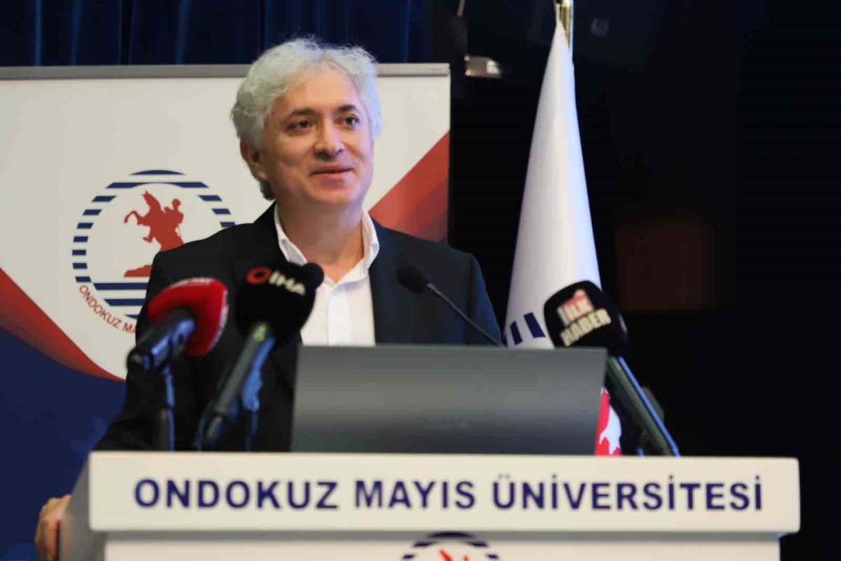 Prof. Dr. Ömer Özkan yüz naklinin Türkiye\'yi sağlık turizmi cenneti yaptığını söyledi