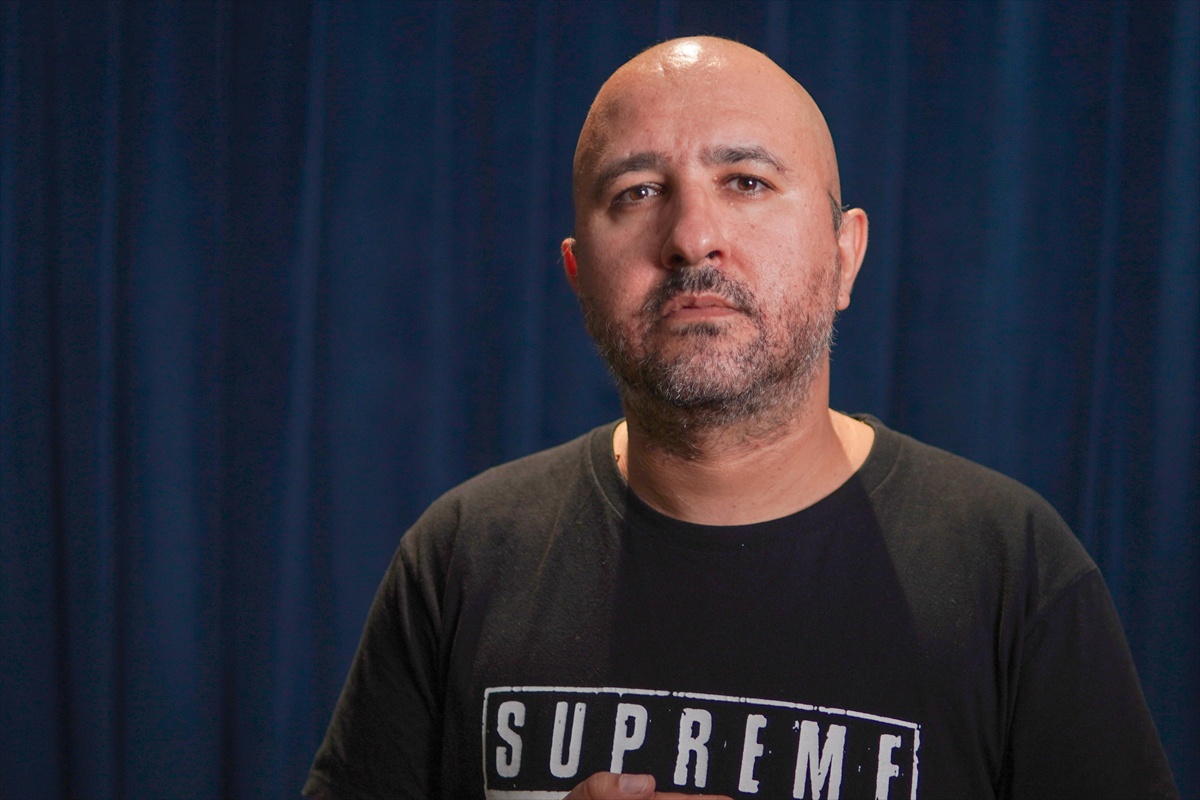 Rapçi Kayra, rap dünyasındaki ayrımcılığın sanatçı emeğine hakarete vardığını söyledi