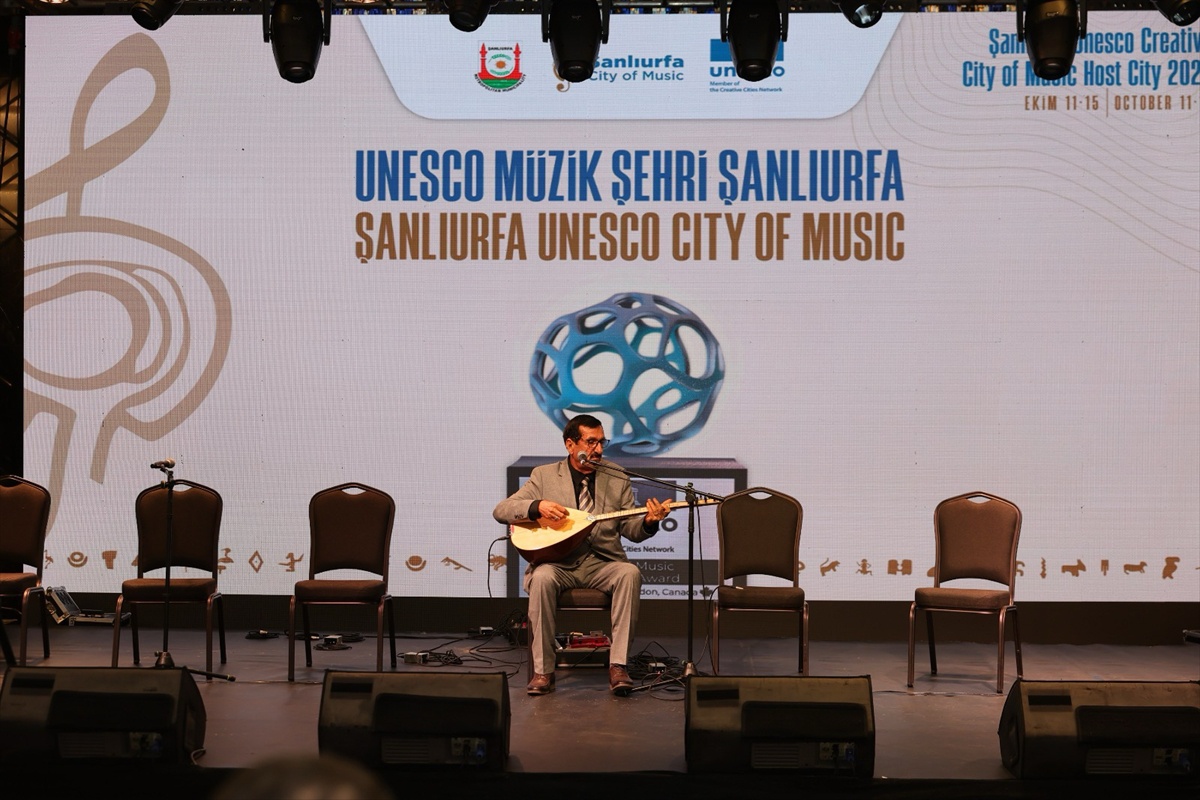 UNESCO Müzik Şehirleri toplantısı Şanlıurfa\'da aşıkları ve dengbejleri buluşturdu