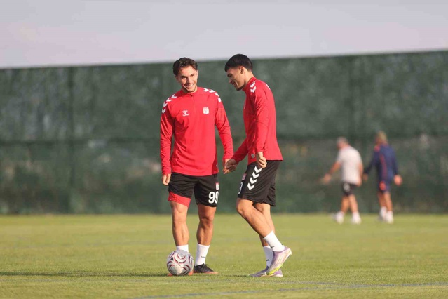 Sivasspor, 10. haftada Bandırmaspor deplasmanı hazırlıklarını tamamladı