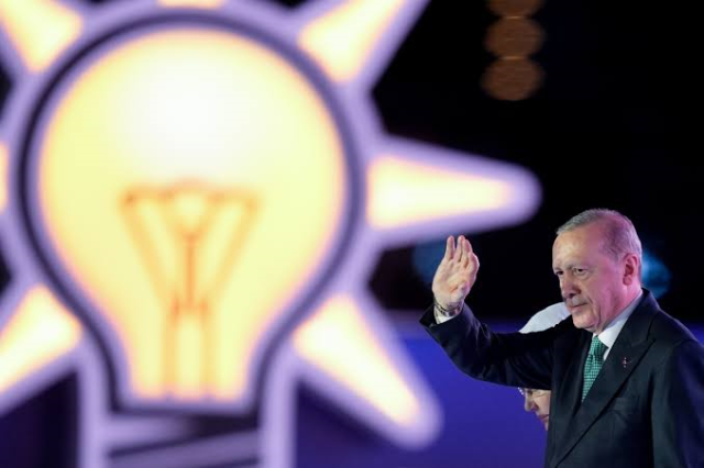 AK Parti'ye 12 belediye daha katılacağı iddiası: Sayı 120'ye çıkacak