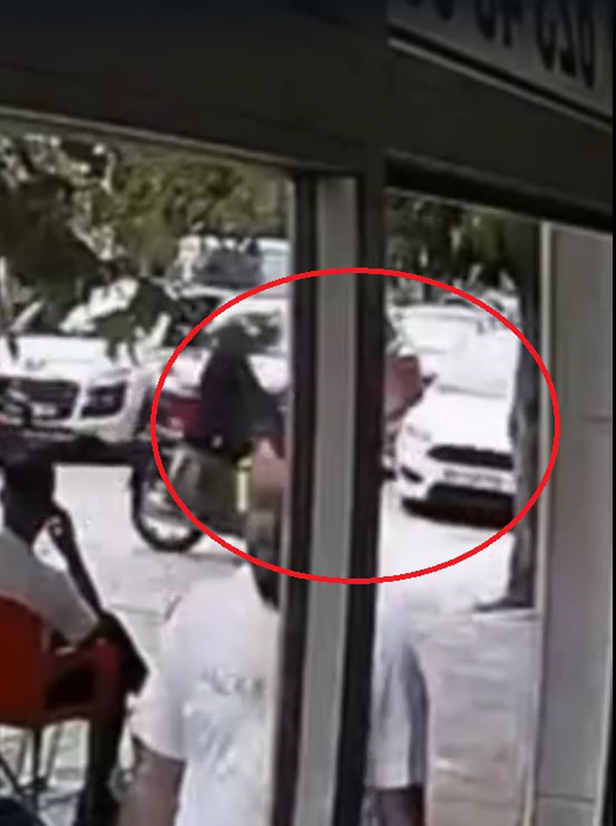 Ankara Polatlı\'da otomobille çarpışan motosikletin sürücüsü ağır yaralandı