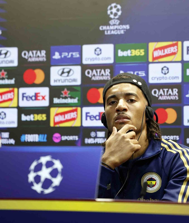 Fenerbahçeli Archie Brown, Aston Villa maçı öncesi hedefinin 3 puan olduğunu söyledi