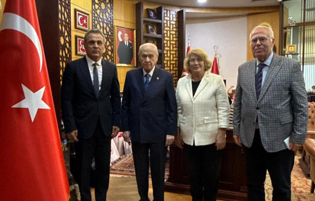 Cemevlerine ibadethane talebiyle Alevi Vakıfları Federasyonu, Bahçeli'yi ziyaret etti