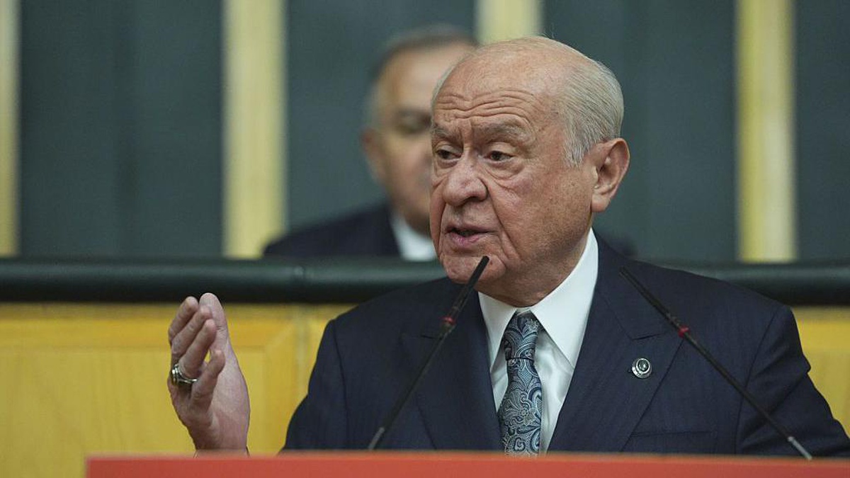 Bahçeli: Husilere karşı Suudi Arabistan\'a caydırıcı güç kullanılmalı
