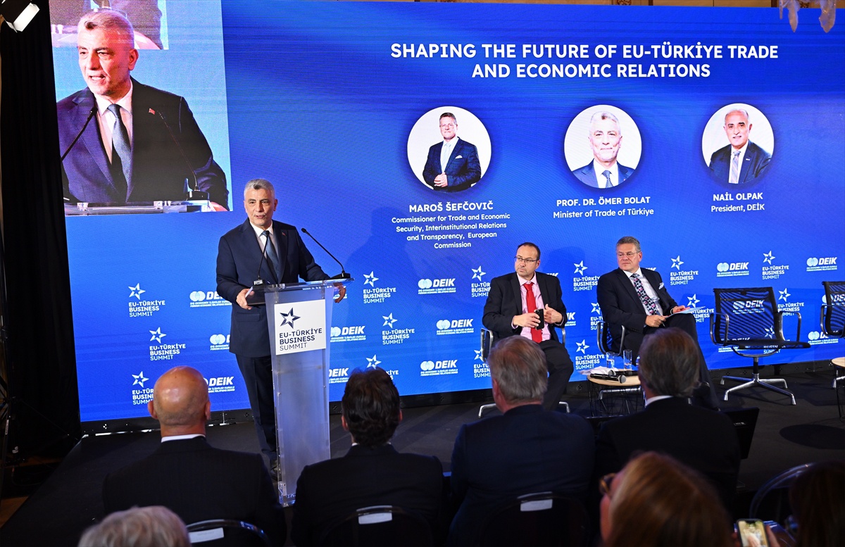 Bakan Bolat, AB Sanayi Hızlandırma Yasası\'nda Gümrük Birliği\'ni dışlamayı eleştirdi