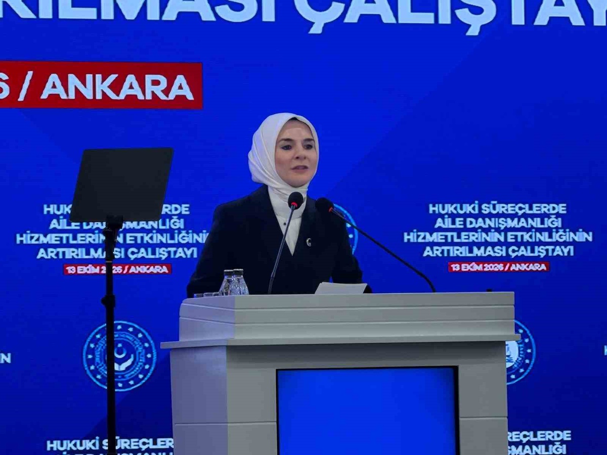 Bakan Gürlek: "Boşanma davalarının görülme süresi 163 güne geriledi"