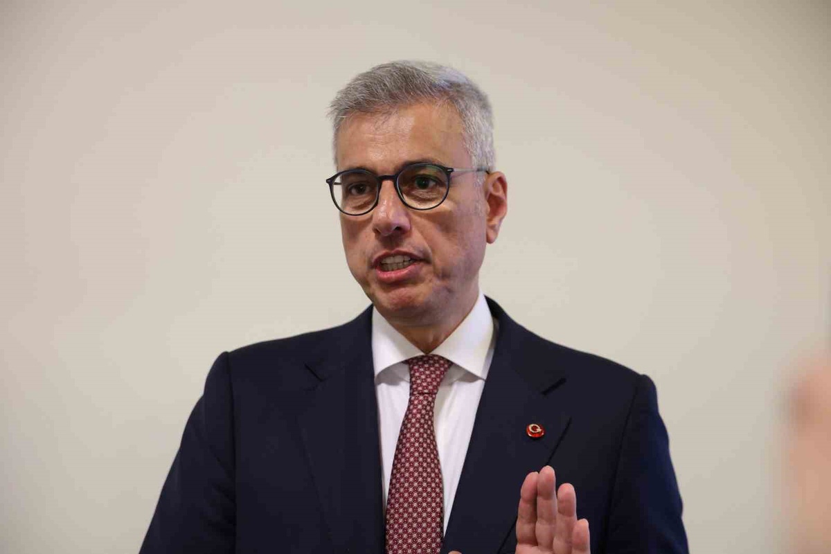 Bakan Memişoğlu, 18 yaş altı sigara satışına yaş doğrulaması için çalışıldığını söyledi