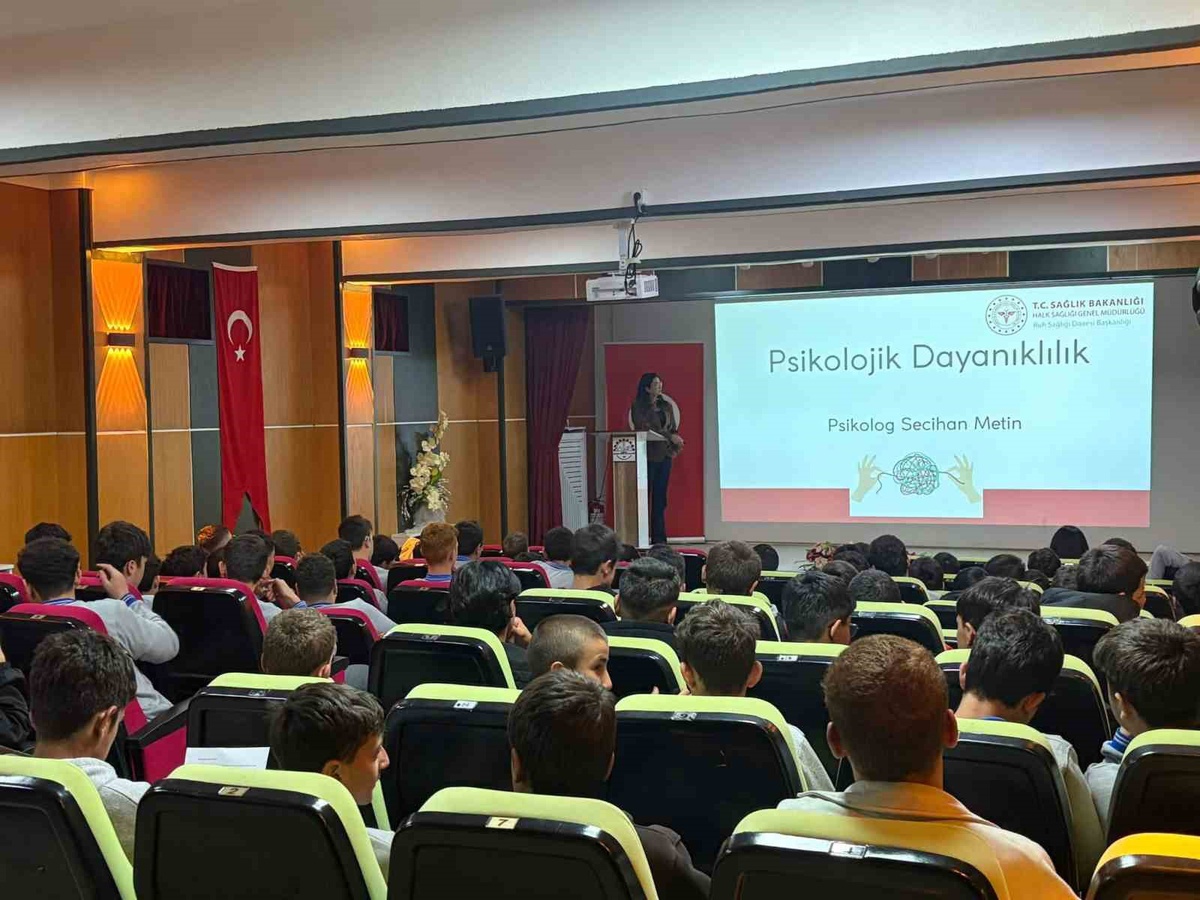 Dünya Ruh Sağlığı Günü\'nde Bayburt\'da 124 öğrenciye farkındalık eğitimi verildi