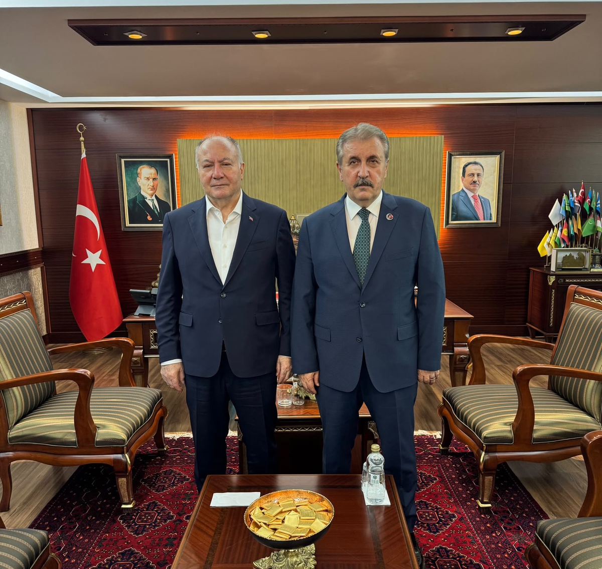 Destici ile Yol-İş Genel Başkanı Ağar, BBP Genel Merkezi\'nde bir araya geldi
