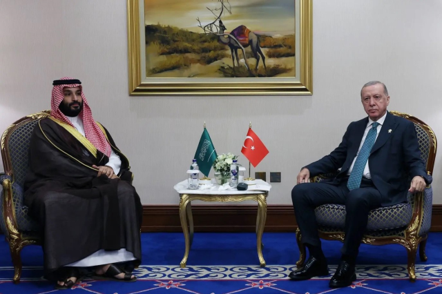 Cumhurbaşkanı Erdoğan, Suudi Arabistan Prensi Selman ile görüştü