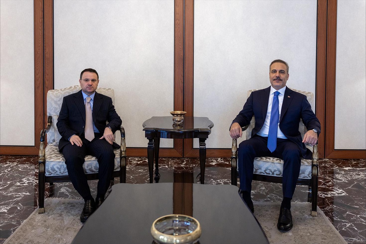 Hakan Fidan ve Akın Gürlek\'ten sürpriz görüşme