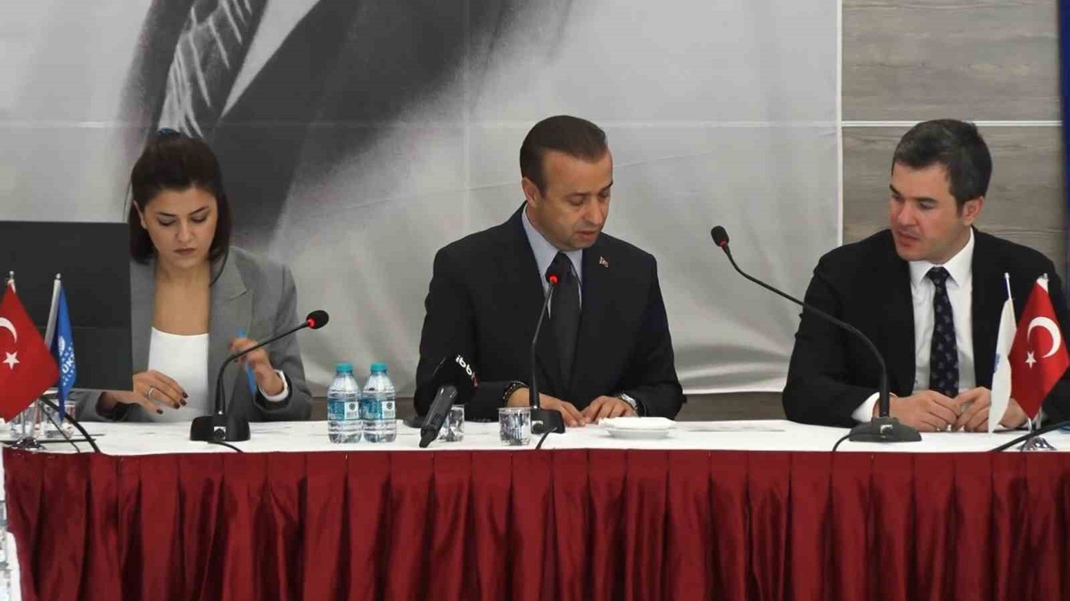 İBB\'nin 10. taksi plakası ihalesinde satışa çıkan 250 plakadan 15\'i satıldı