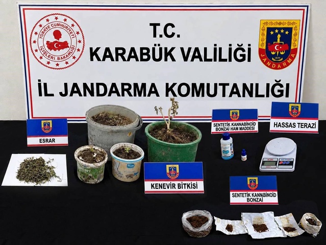 Karabük ve Yenice'de uyuşturucu operasyonu düzenlendi, 2 zanlı adliyeye sevk edildi