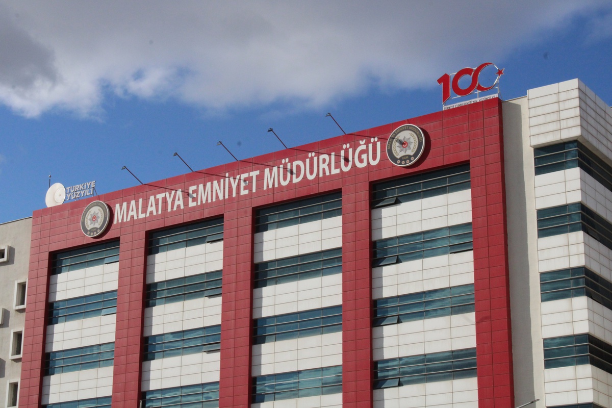 Malatya\'da deprem yıkımları soruşturmasında 26 şüpheliden 14\'ü tutuklandı
