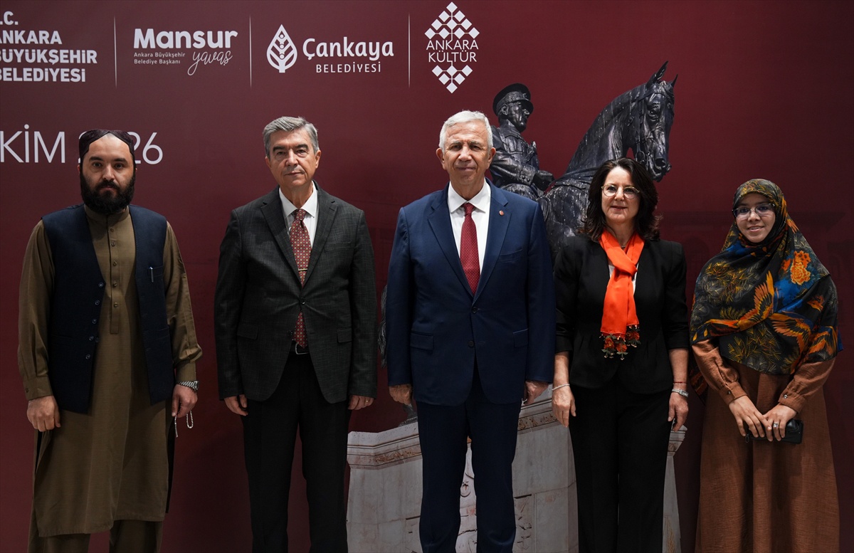 Mansur Yavaş, başkent oluşunun 103. yılında gençlere fırsat sunan Ankara istedi