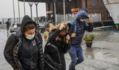 Meteoroloji’den 16 ile sarı kodlu uyarı! Batıda sağanak ve fırtına, doğuda toz taşınımı