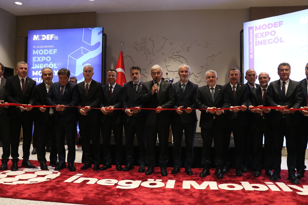 İnegöl\'de 55. MODEF EXPO 2026, 140\'a yakın firmayla kapılarını açtı