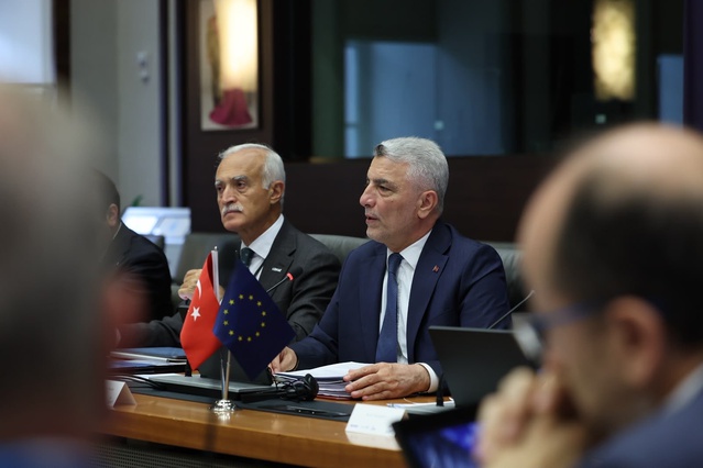 Bolat, Brüksel'de Türkiye-Belçika iş dünyasıyla buluştu