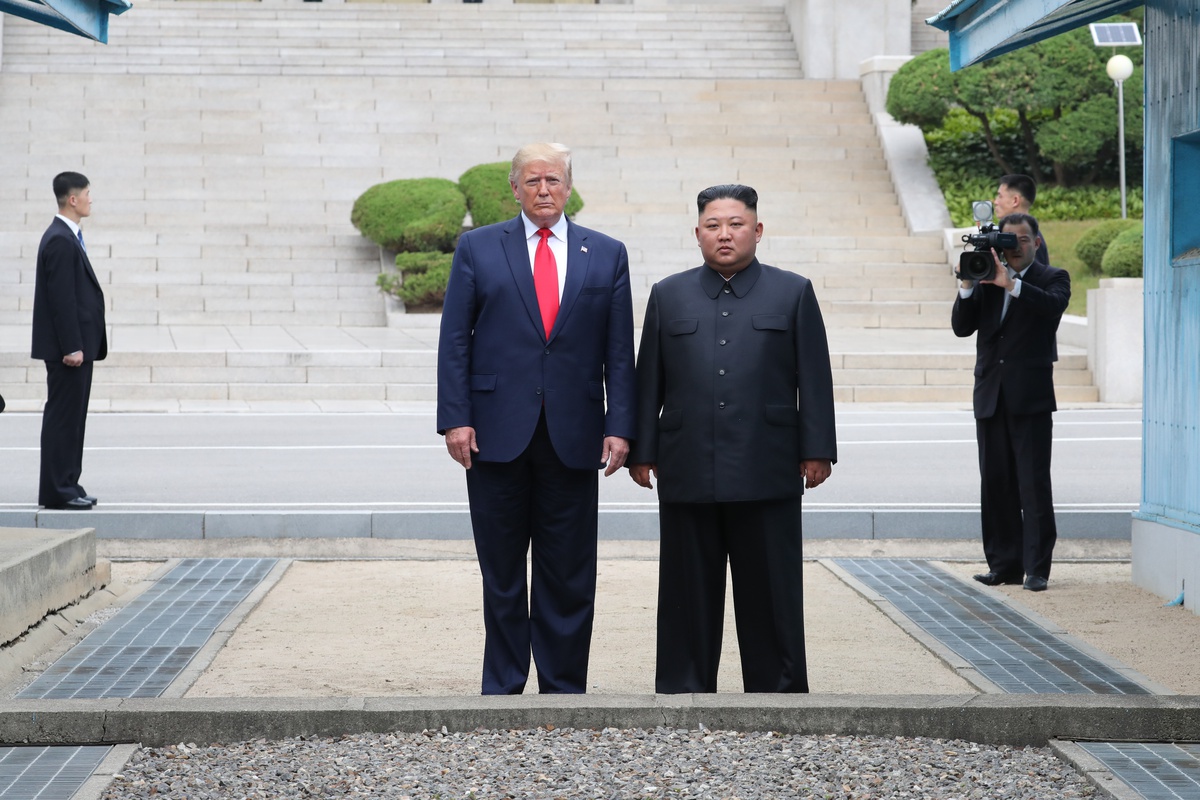 Trump, Kim ile görüşme için \'Görüşebilirim\' dedi, kasımda Asya\'da görüşebilirler