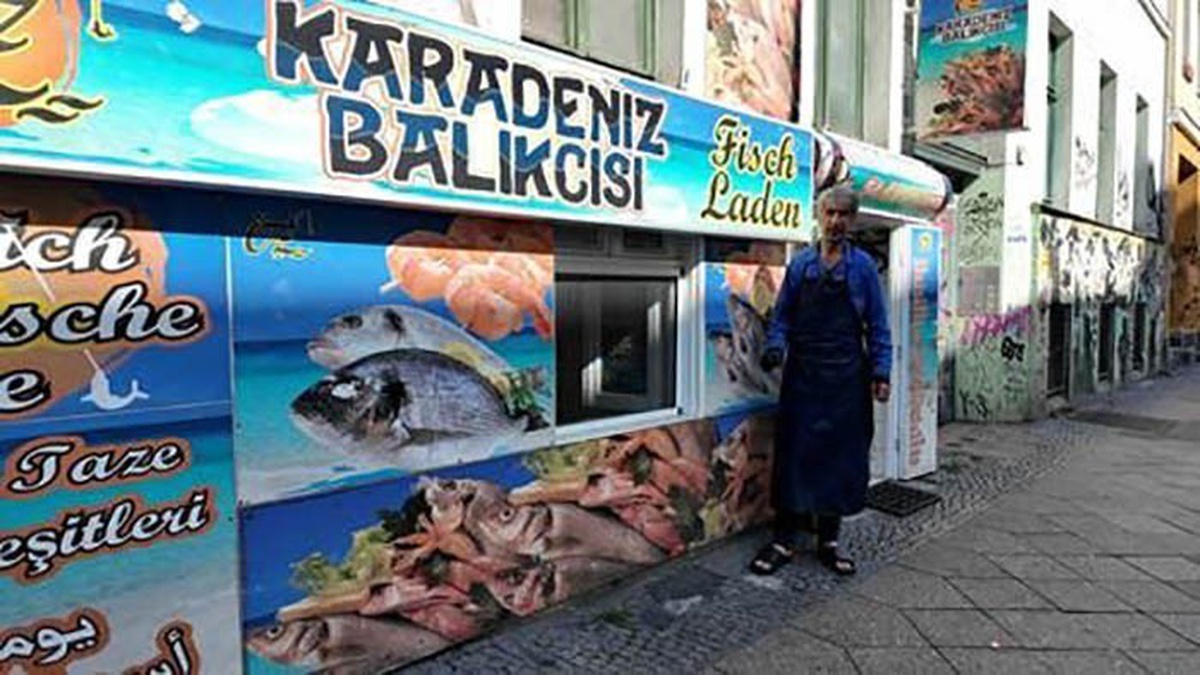 Almanya\'ya ilk kuşak Türklerin dönüş hayali gurbette kaldı