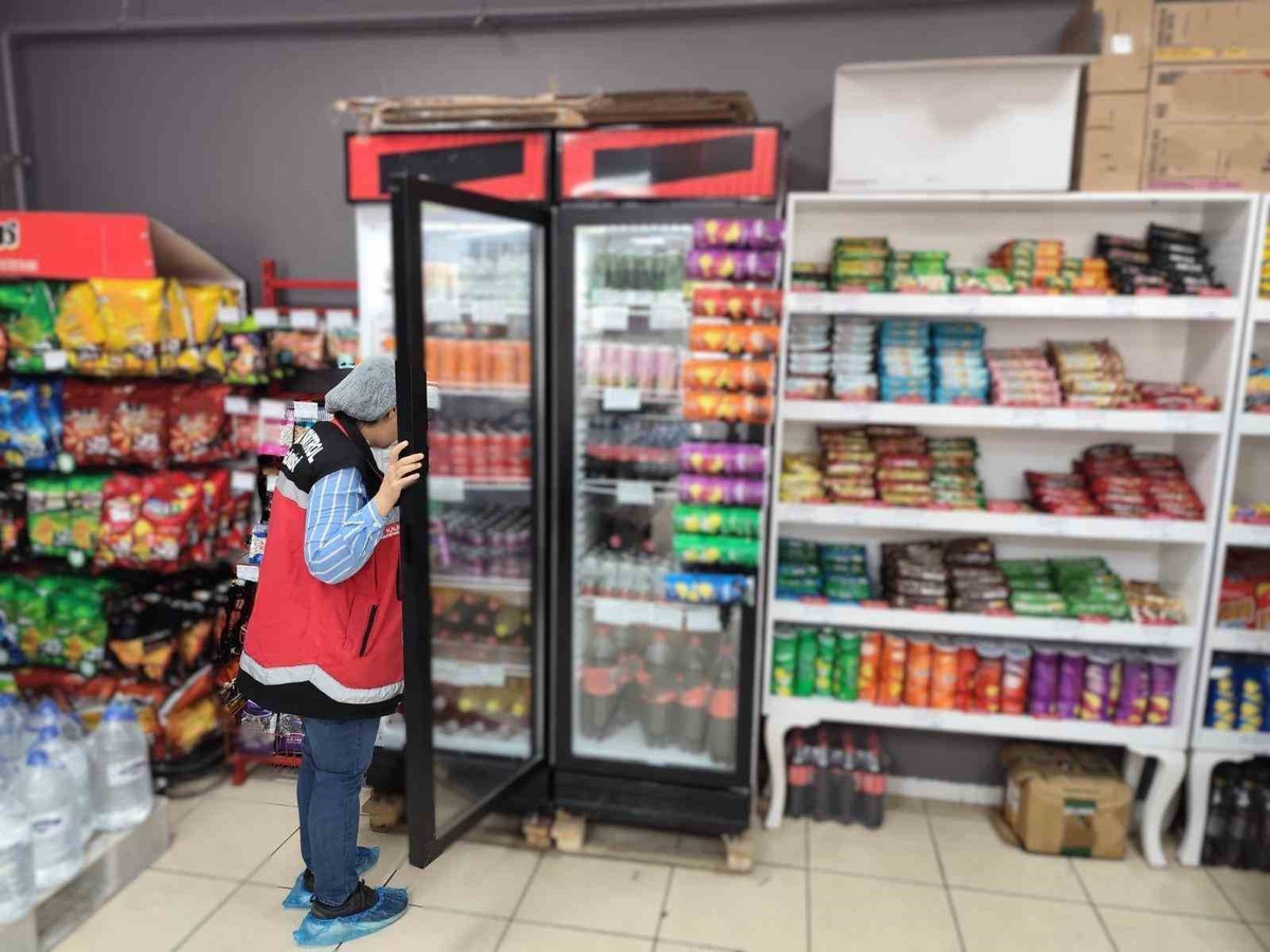 Adıyaman\'da okul kantin ve yemekhanelerinde son tüketim tarihi ve hijyen inceleniyor