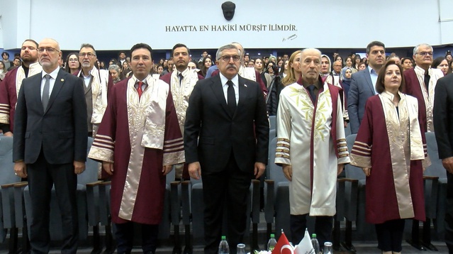 Yayman, Hacı Bayram Veli'de 18 milyon öğrencinin gücüne dikkat çekti