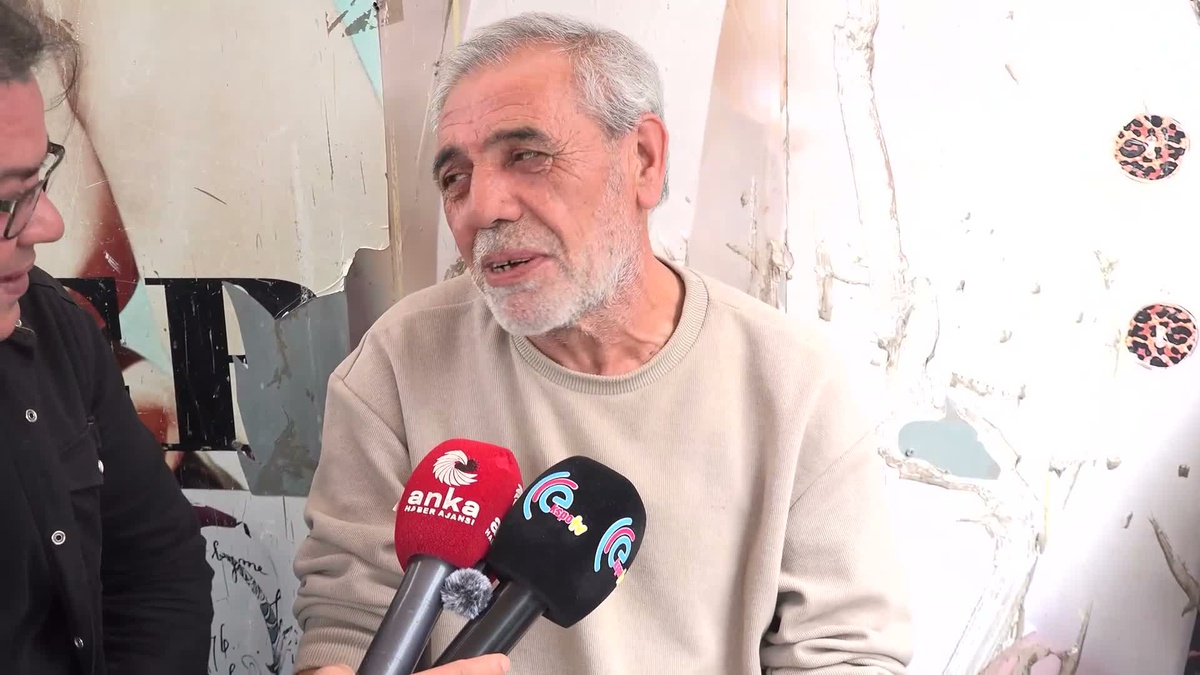 Aksaray\'da yurttaşlar kredi kartına yöneldi, emeklinin 100 bin lira borcu var