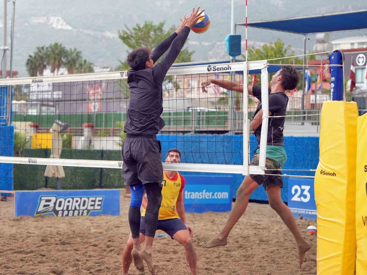 Alanya\'da VW Beach Pro Tour Futures\'ta 23 ülkeden 64 takım 15-18 Ekim\'de yarışacak