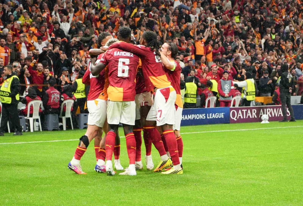 Batrakov, Barcelona maçında Galatasaray formasıyla ilk golünü 28. dakikada attı
