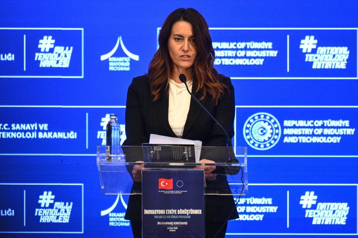 Ankara\'da Sanayi ve Teknoloji Bakanlığı 300 işletmeyi dijital dönüşümle buluşturuyor