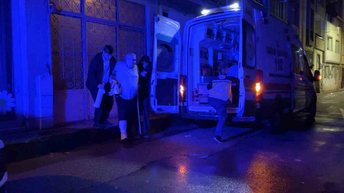 Oksijen tüpü alev alan 64 yaşındaki adam Bursa İnegöl\'de yaralandı
