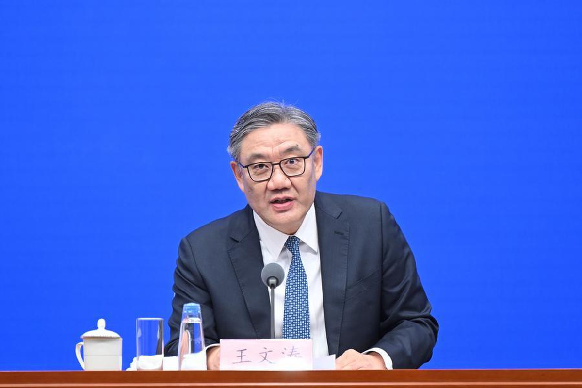 Danone CEO\'su, Çin Ticaret Bakanı Wang ile Çin yatırımlarını artıracaklarını söyledi